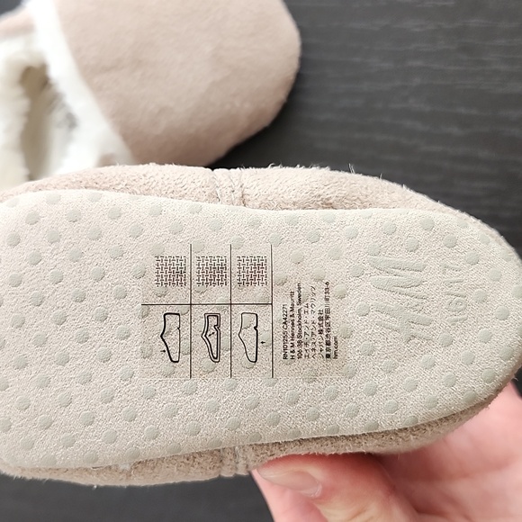 H&M slipper - Picture 3 of 3